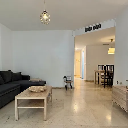 Con Terraza En El Corazon De Centro アパート *