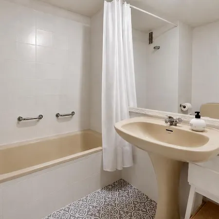 Con Terraza En El Corazon De Centro Apartmán Marbella