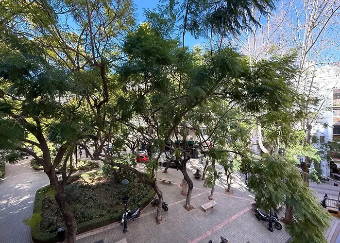 Con Terraza En El Corazon De Centro Lägenhet *